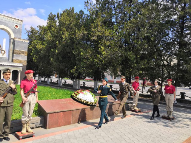 Юнармейцы приняли участие в торжественном мероприятии акции "Георгиевская ленточка"