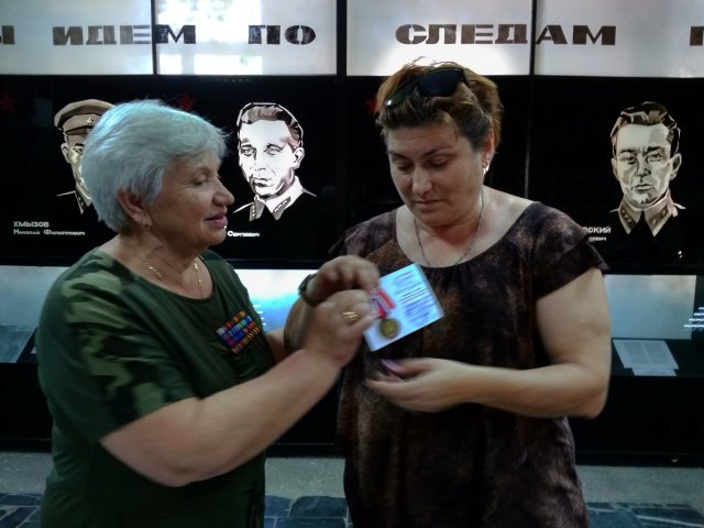 Вручение наград от Совета ветеранов г. Черкесска и ООГПД "Бессмертный Полк"